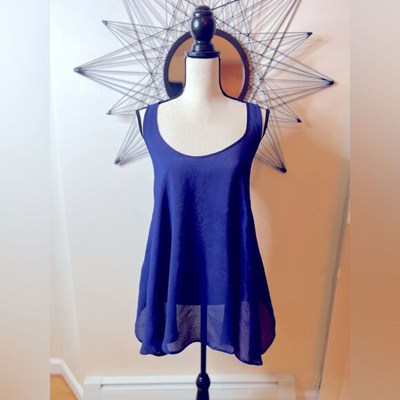 Woman’s Blue ASOS Top Size 6 - Picture 2 of 5